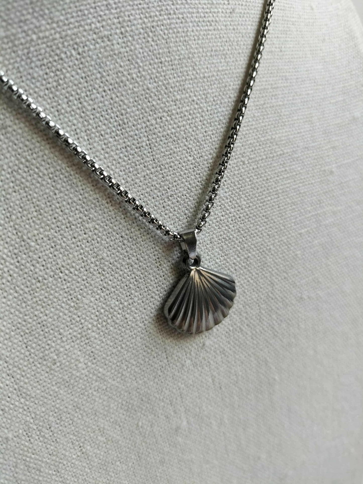 Silver Waterproof Shell Necklace