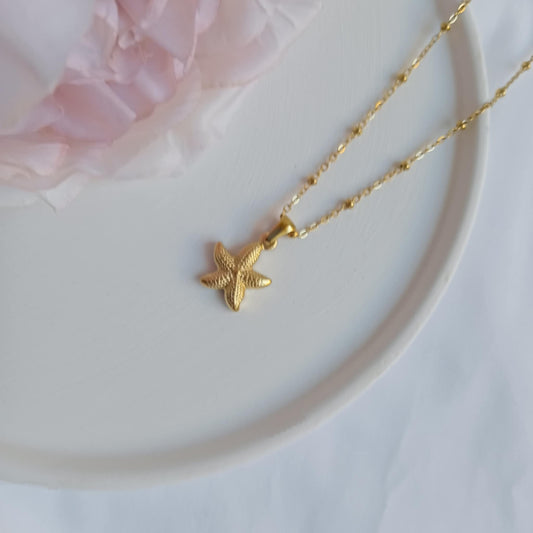 18k Gold Plated Shell Necklace
