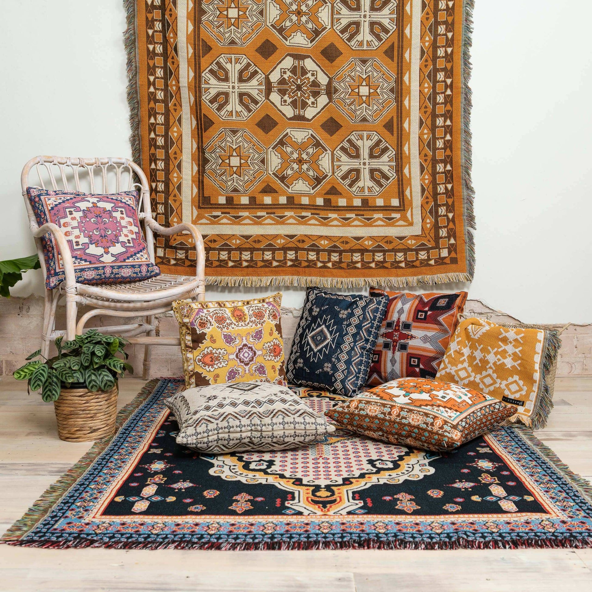 'Child of Nature' Woven Picnic Rug/Throw: Regular 130x160cm Style 11