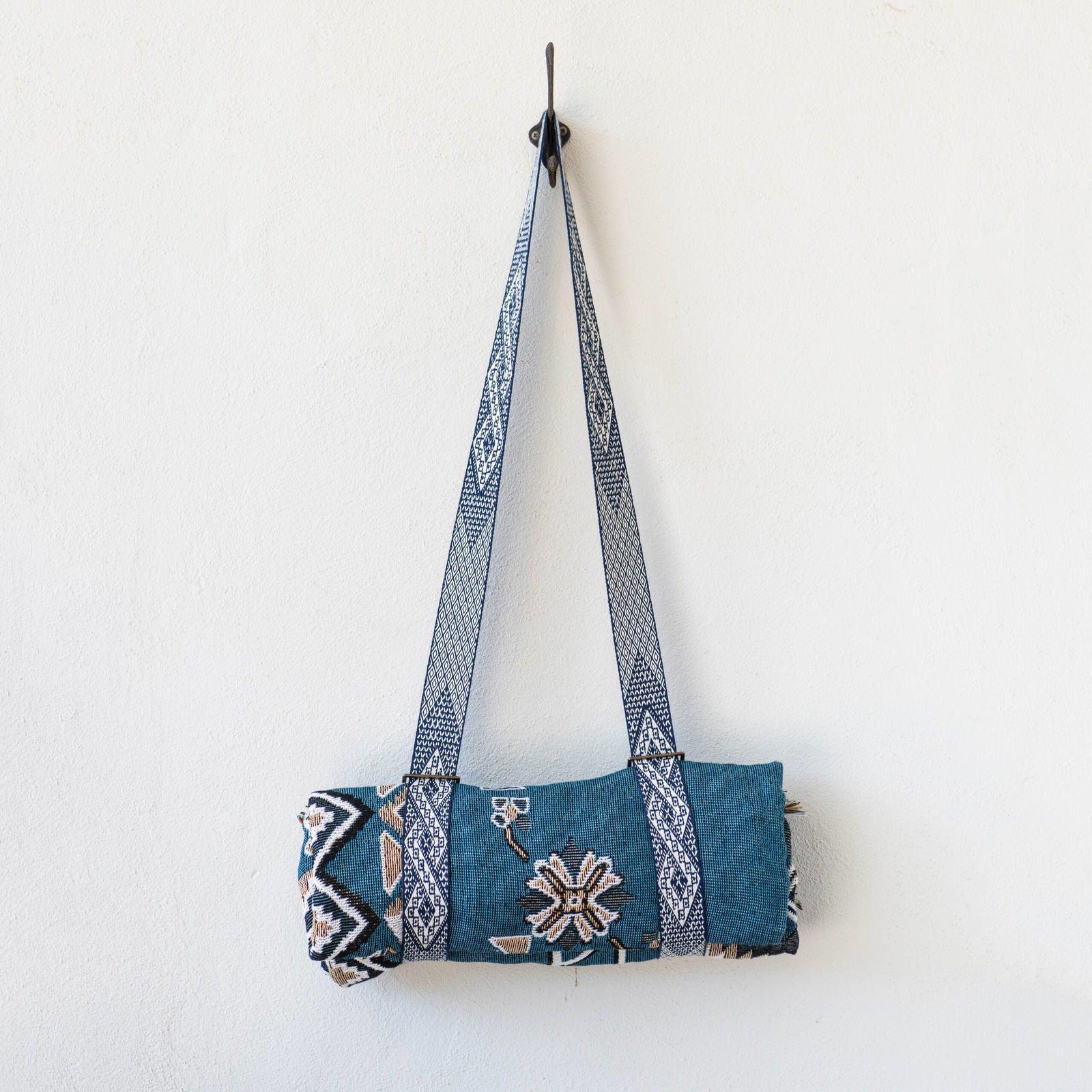 Let It Be - Woven Picnic Rug/Throw - Regular 130x160cm - Style 2 - Lady Jayne Boutique