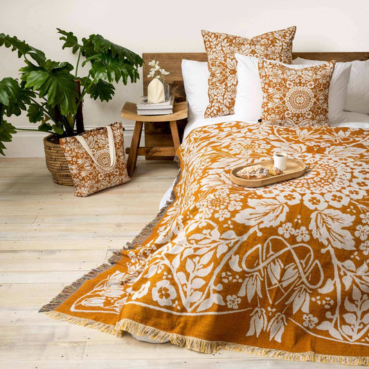 'Golden Slumbers' Woven Picnic Rug/Throw: Regular 130x160cm Style 10